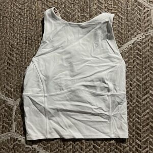 lululemon key to balance top